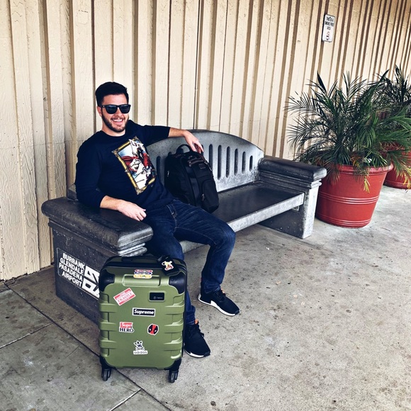 Meet your Posher, Jason - Picture 3 of 5